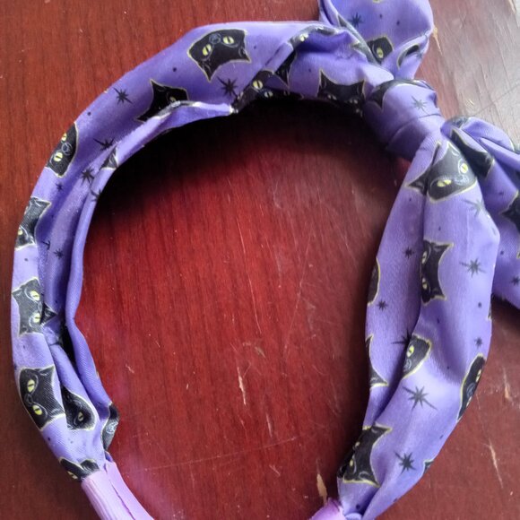 Purple Satin Kerchief Style Bow Headband W/ Black Cat Print - CUTE! - Picture 5 of 5